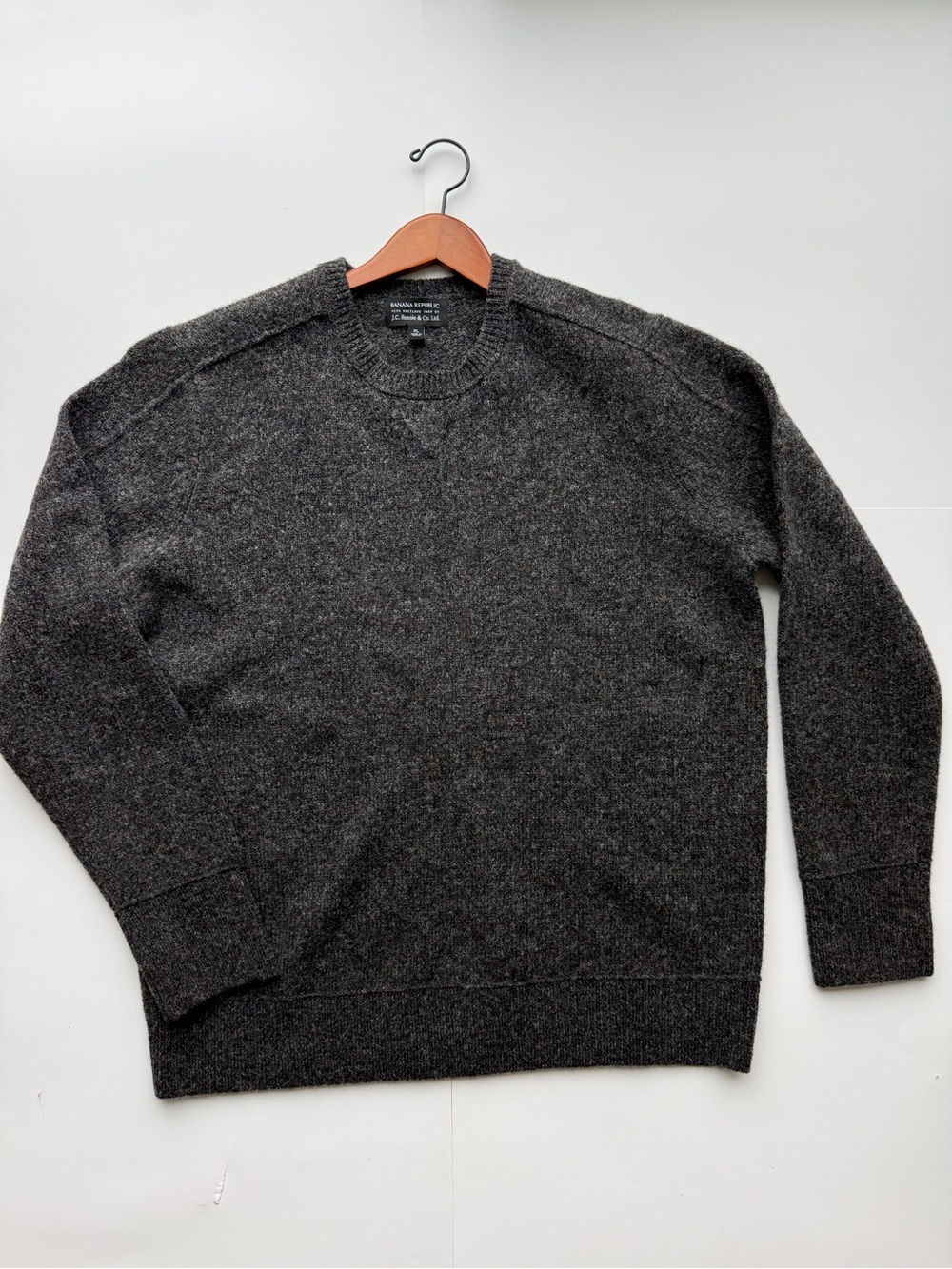 Banana Republic x J.C. Rennie 100% Shetland Wool Sweater Charcoal Gray Men's XL
